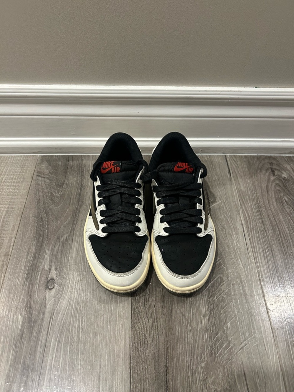 Jordan 1 Retro Low OG x Travis Scott Olive